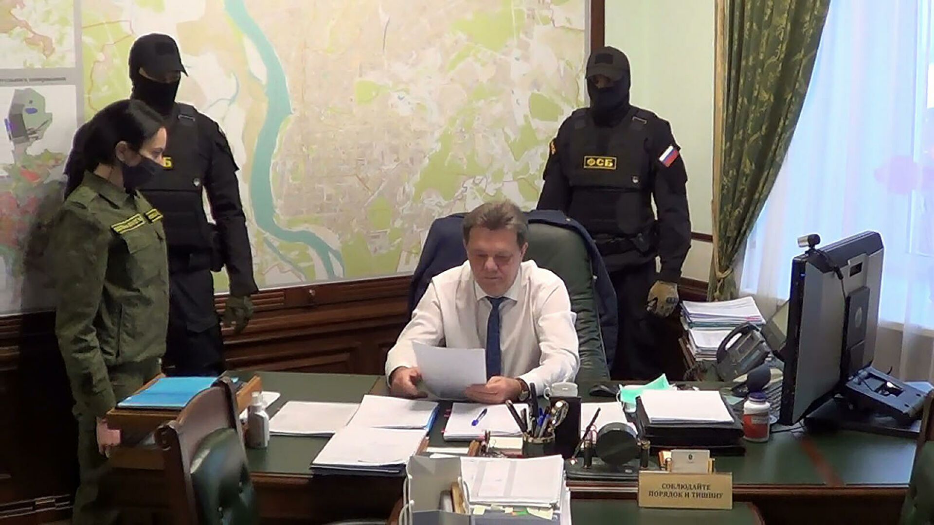 Дело о злоупотреблении должностными полномочиями. Мэр Томска арестован. Суд над чиновниками.