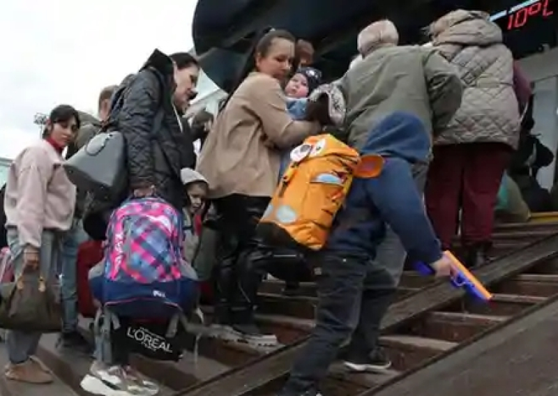 Киевский режим призвал беженцев не возвращаться на Украину